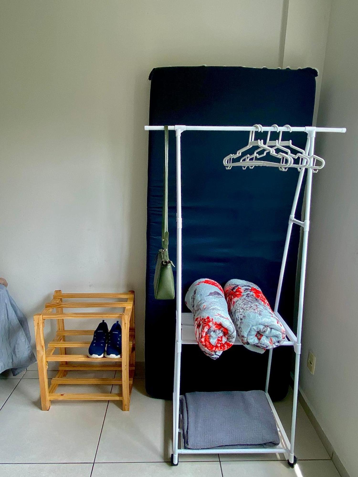 Apartamento Lotus Ar Cond Pertinho Fig E Centro Гараньюнс Екстер'єр фото